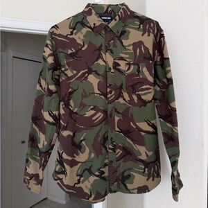 Land’s End Flannel Shirt . Size L. Tailored Fit, Men’s, 100%